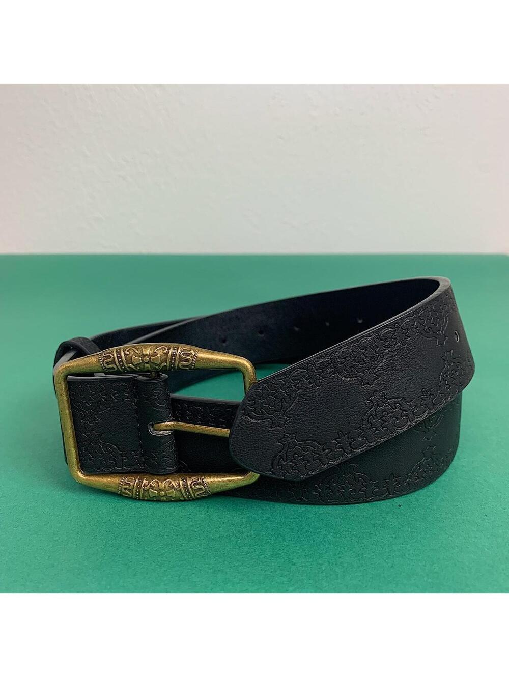 American Western Cowboy Cowgirl vintage style black belt. Gold belt buckle. 40 - Picture 8 of 8